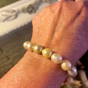 South sea golden pearl necklace